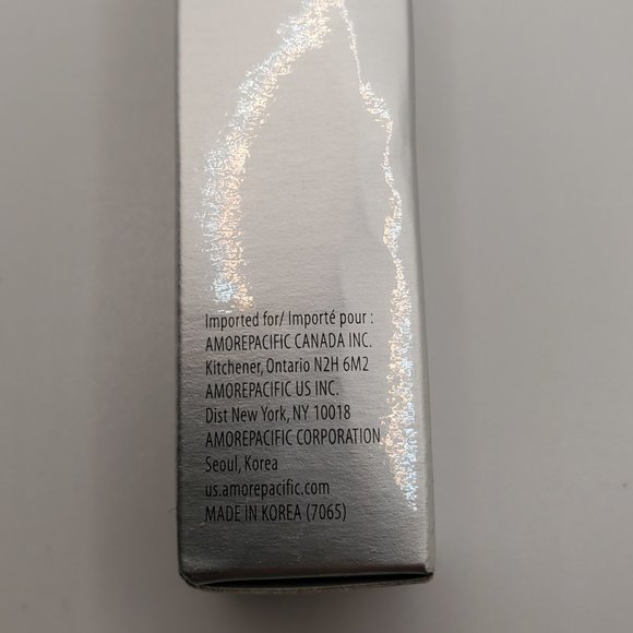 3/$20 Amore Pacific The Essential Creme Fluid Rich Lightweight Moisturizer .16oz - Picture 7 of 8